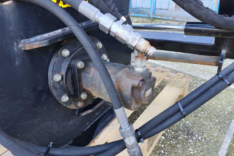 OmecoHub - Immagine CATERPILLAR T9B